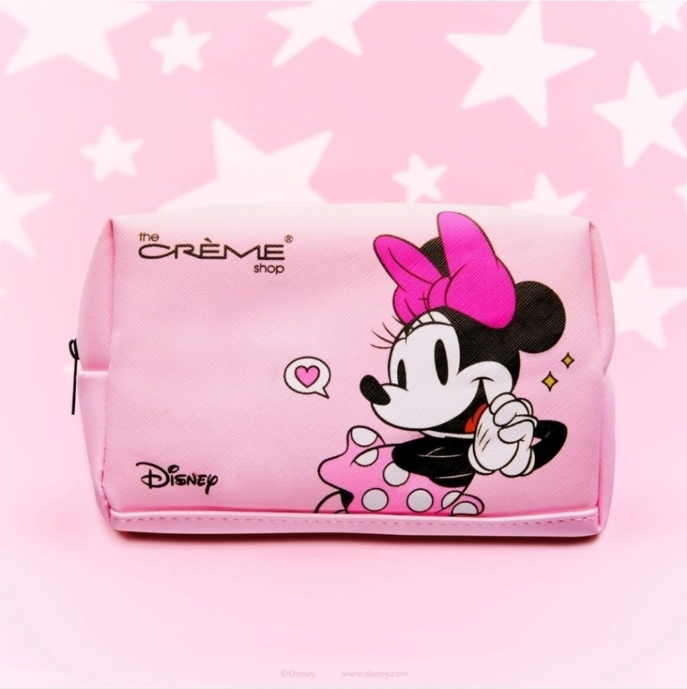 NWT The Crème Shop Disney Makeup Bag With 3 Korean Face Masks EXTRAS